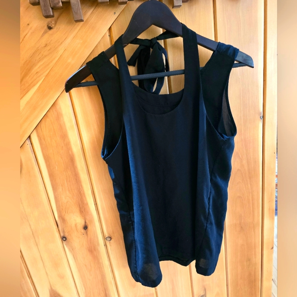 Gap top